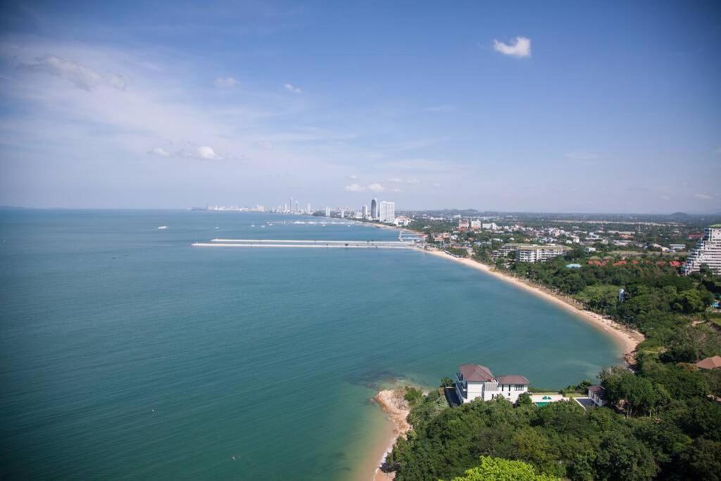 Pattaya Seaside Balcony/Beach Front/4 Peoples На Джомтьен Экстерьер фото